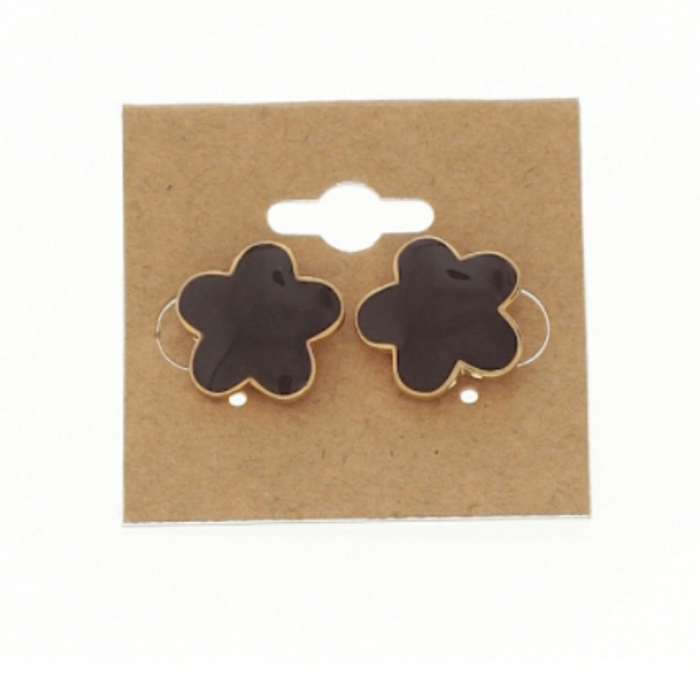KEP Designs Small Flower Earrings